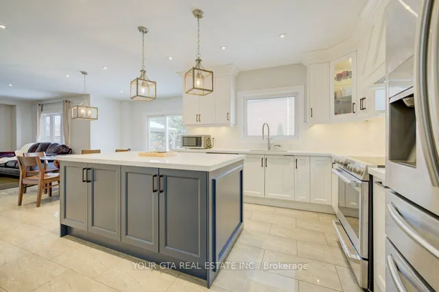 Additional image 8 of 6361 Donway Dr