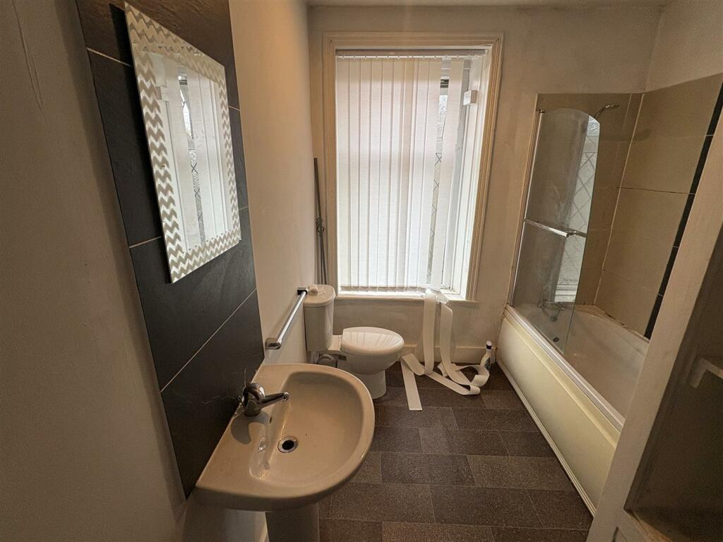 Additional image 9 of Crossley Street, Queensbury, Bradford