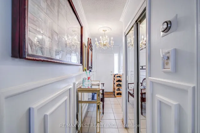 Additional image 8 of 7475 Goreway Dr Unit 18