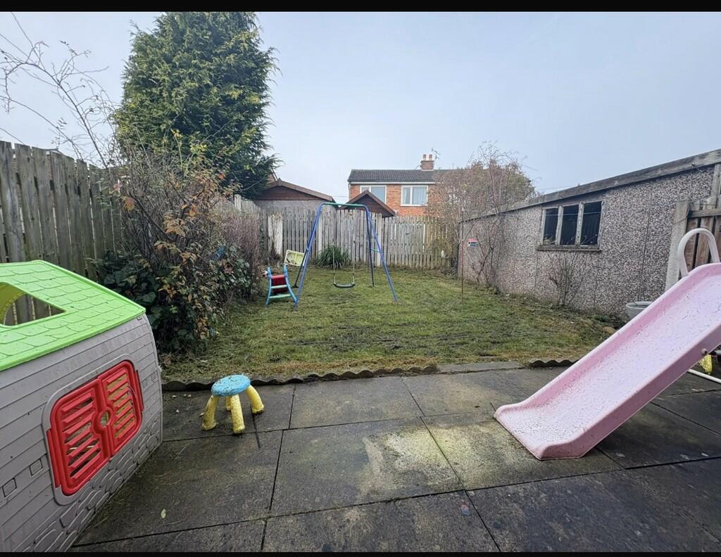 Additional image 9 of Middlebrook Crescent, Bradford