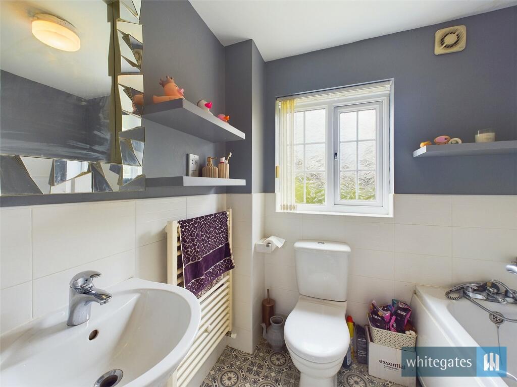 Additional image 14 of Abbeydale Drive, Bradford, West Yorkshire, BD8