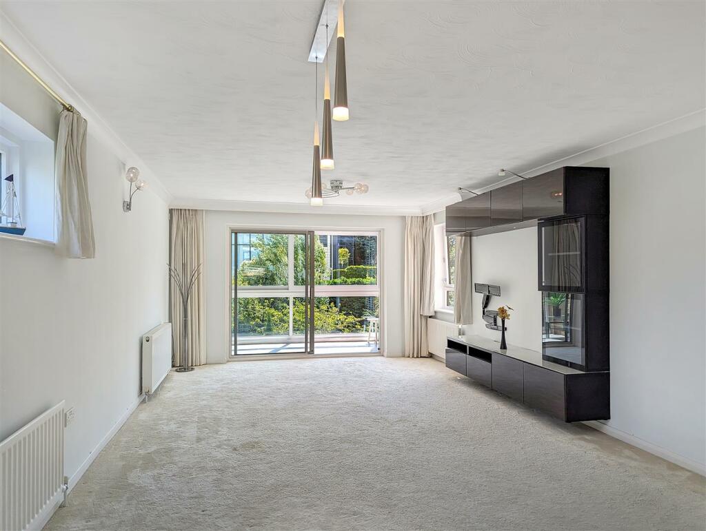 Additional image 3 of Alington Road, Evening Hill