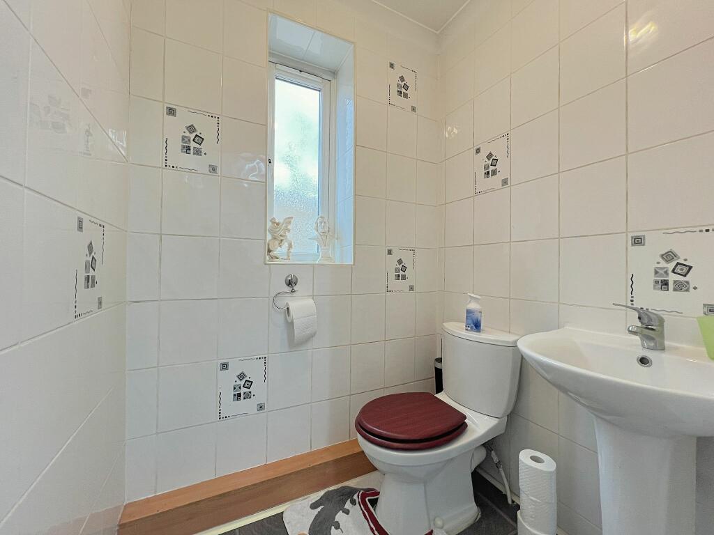 Additional image 6 of Windhill Old Road  Thackley