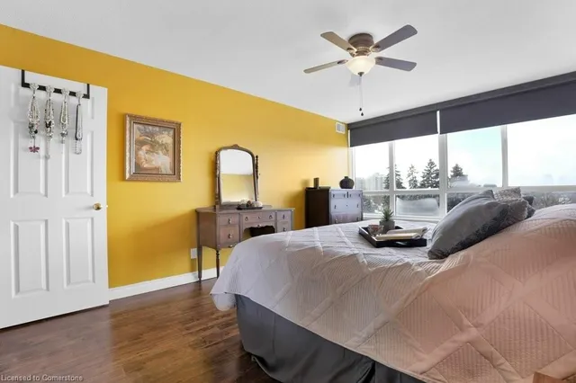 Additional image 20 of 2 Lancaster St Unit 402