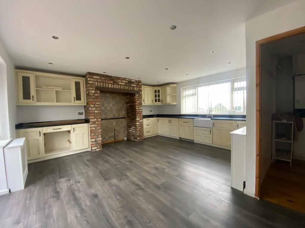 Additional image 7 of Newhall Drive, Bradford, BD6