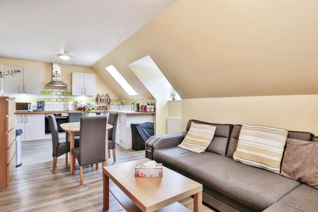 Additional image 3 of Swann Hill Gardens, Upton, Poole, BH16