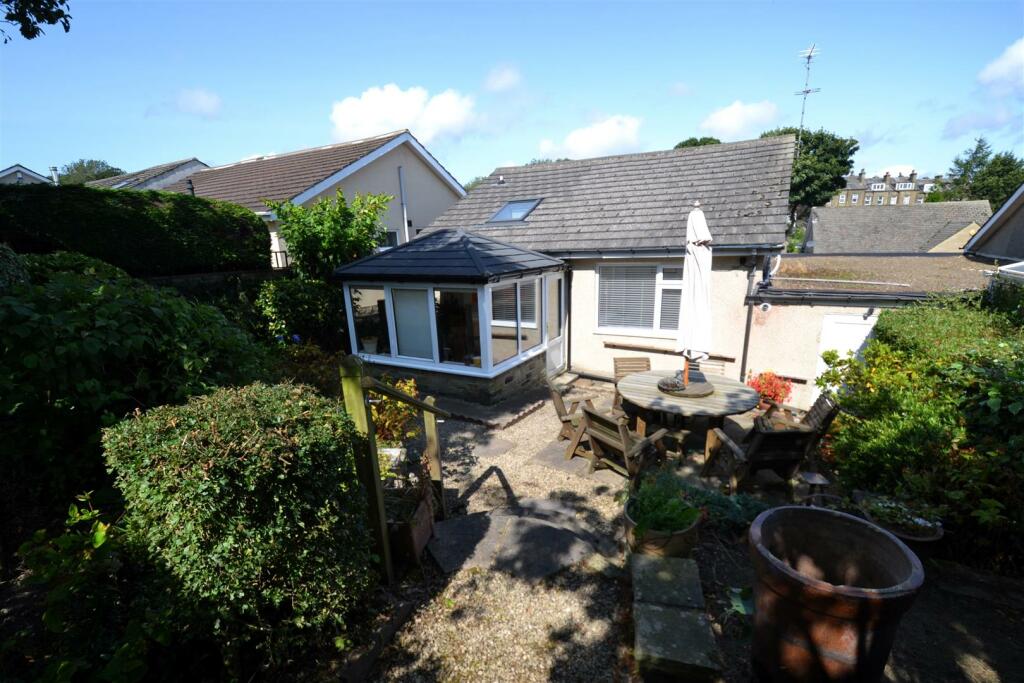 Additional image 14 of Oakleigh Avenue, Clayton, Bradford