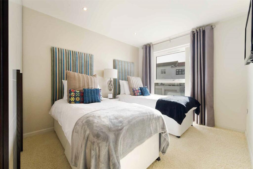 Additional image 9 of Chaddesley Wood Road, Canford Cliffs, Poole, Dorset, BH13