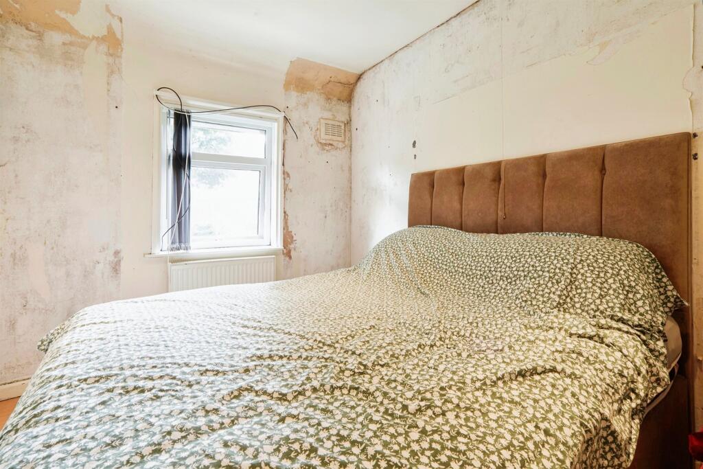 Additional image 6 of Lynfield Drive, BRADFORD