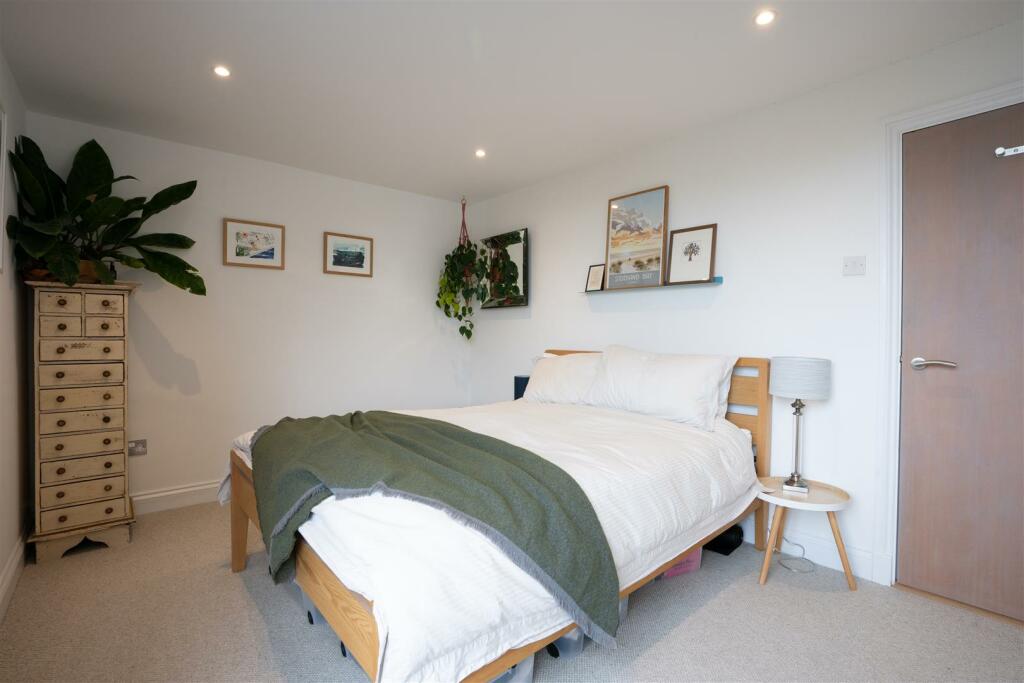 Additional image 15 of 14 Seacombe Road, Sandbanks, Poole