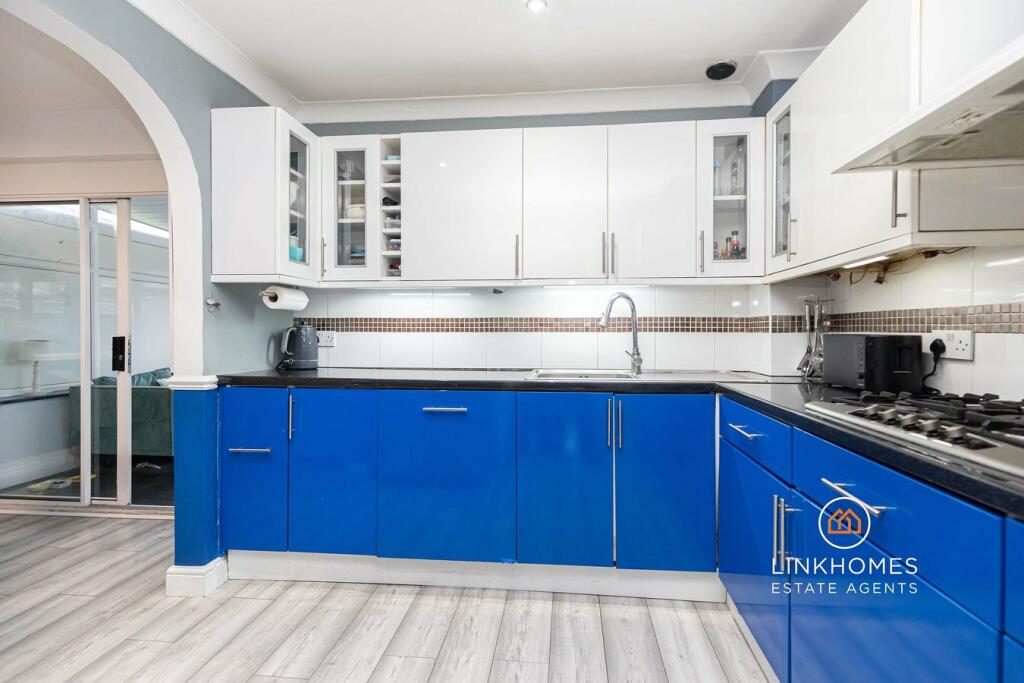 Additional image 13 of Egmont Road, Poole, BH16