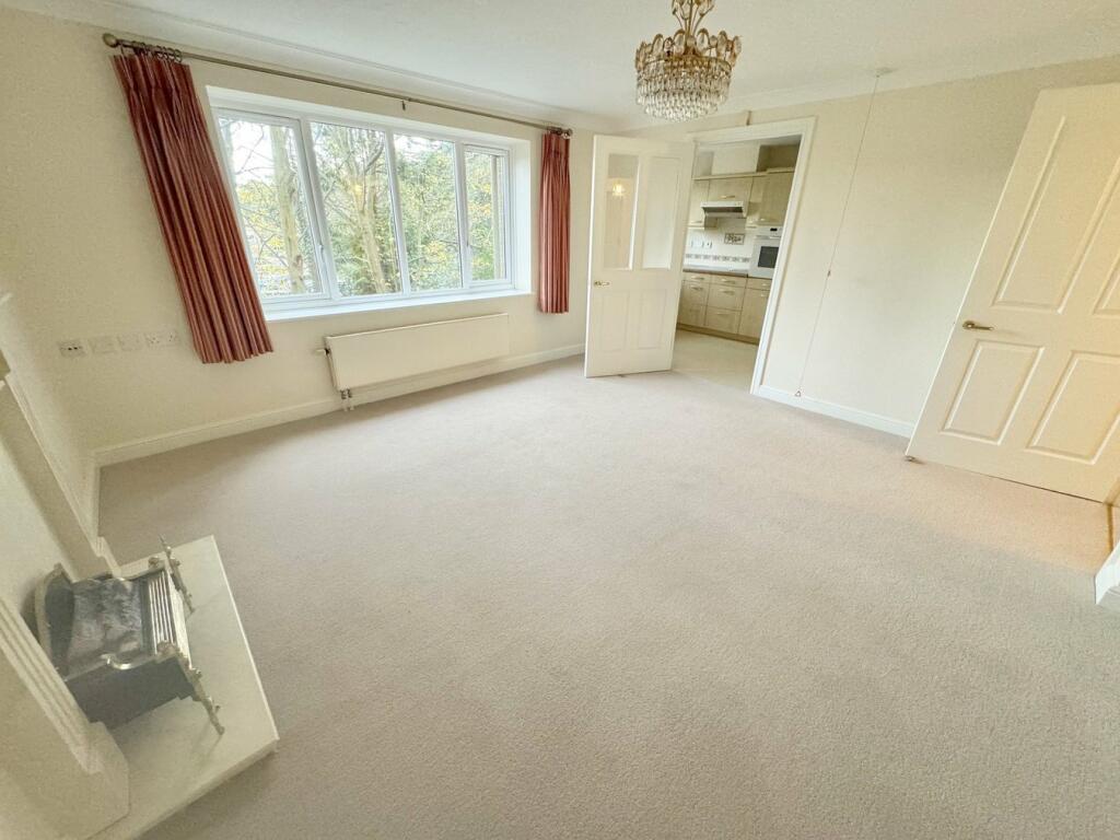 Additional image 6 of 37 Lindsay Road, Poole, BH13