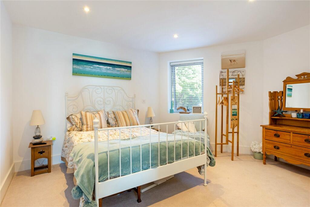 Additional image 13 of Shore Road, Poole, Dorset, BH13