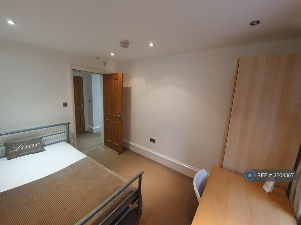 Additional image 12 of Claremont, Bradford, BD7