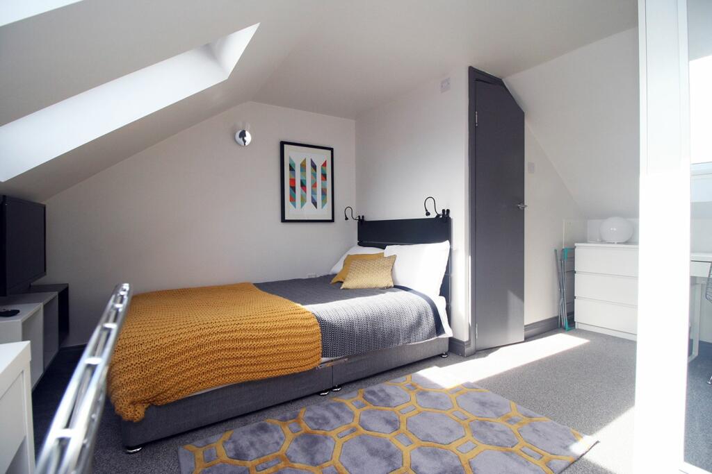 Additional image 9 of Garland Road, Poole, BH15