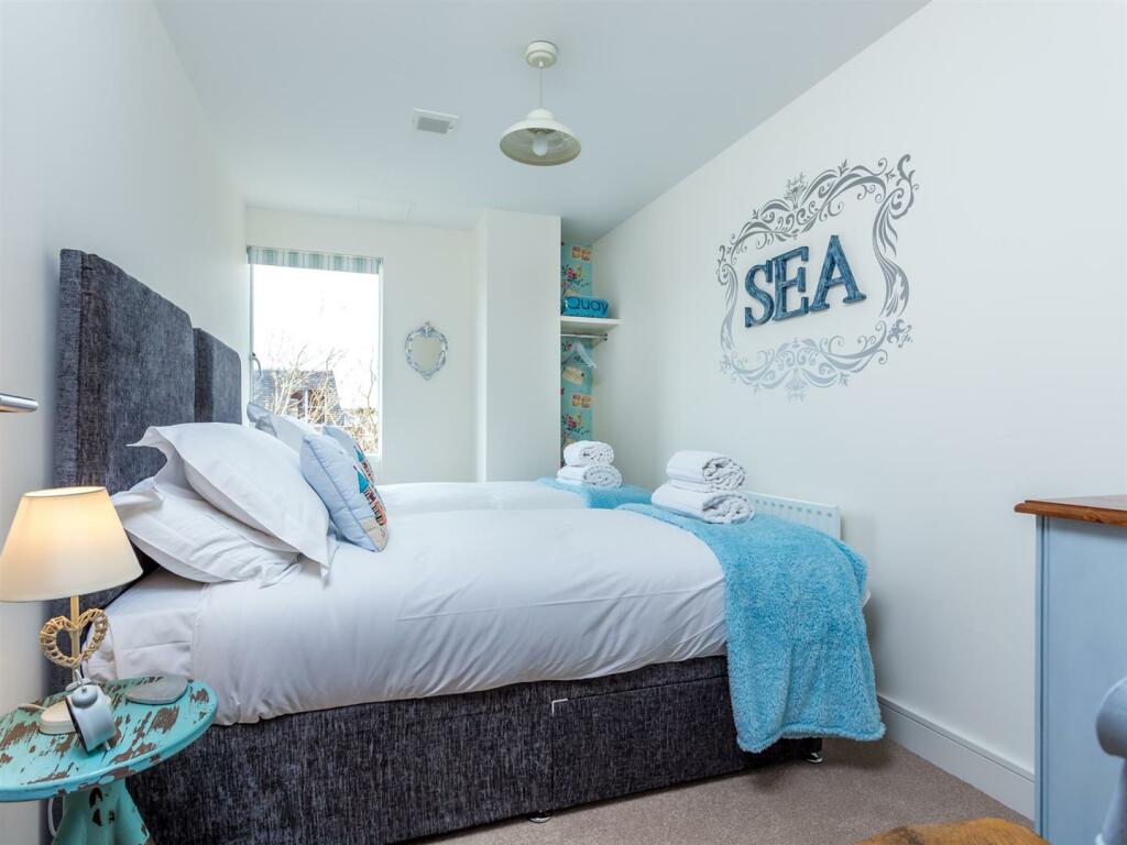 Additional image 4 of High Street, Poole