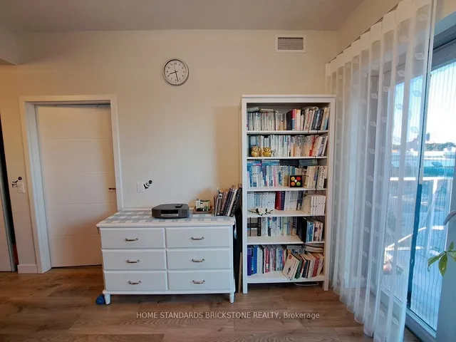 Additional image 16 of 60 Frederick St Unit 405