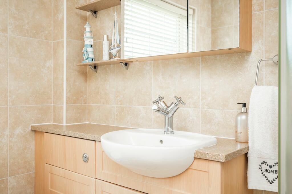 Additional image 18 of Wedgwood Drive, Whitecliff, Poole, BH14