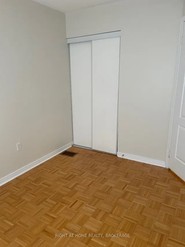 Additional image 19 of 5759 Tiz Rd