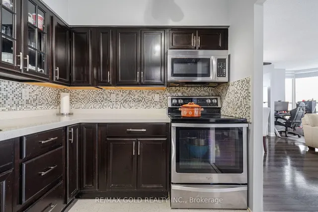 Additional image 9 of 50 Kingsbridge Garden Circ Unit 812