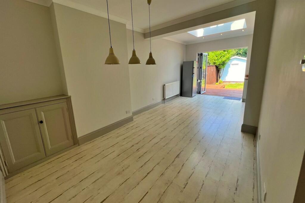 Additional image 6 of Ashley Cross