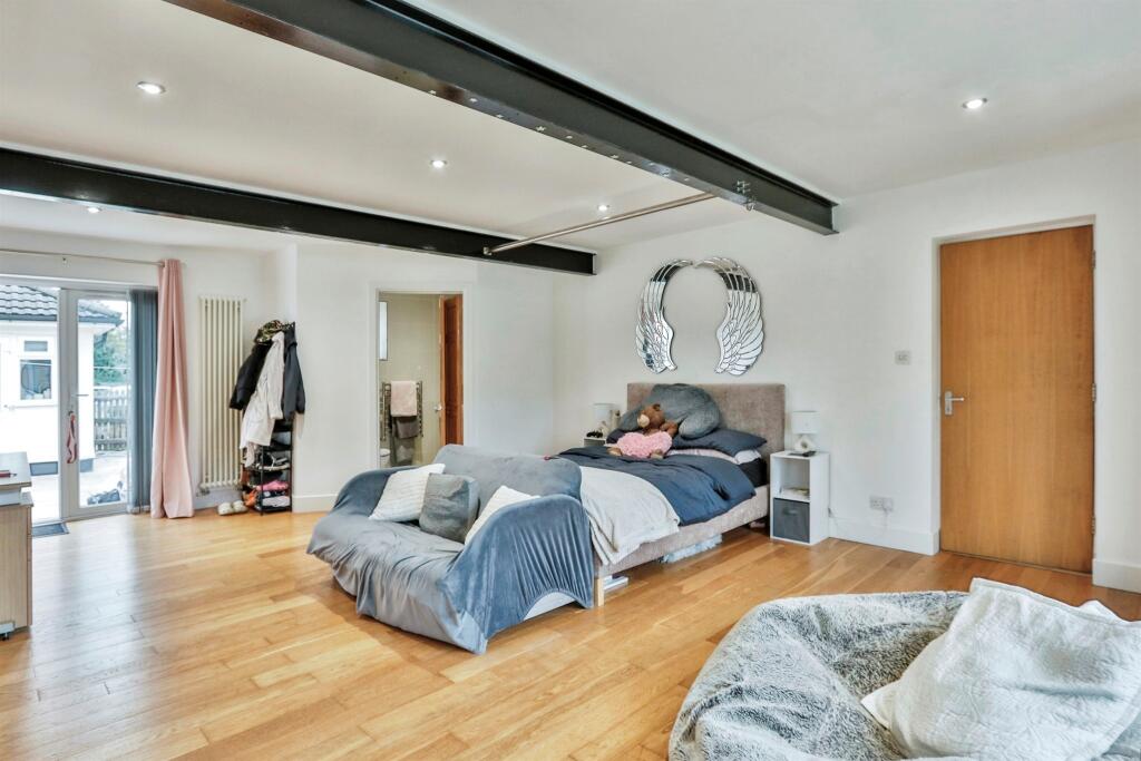 Additional image 15 of Winston Avenue, Poole