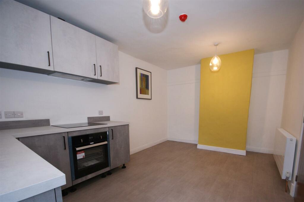 Additional image 5 of Skipton