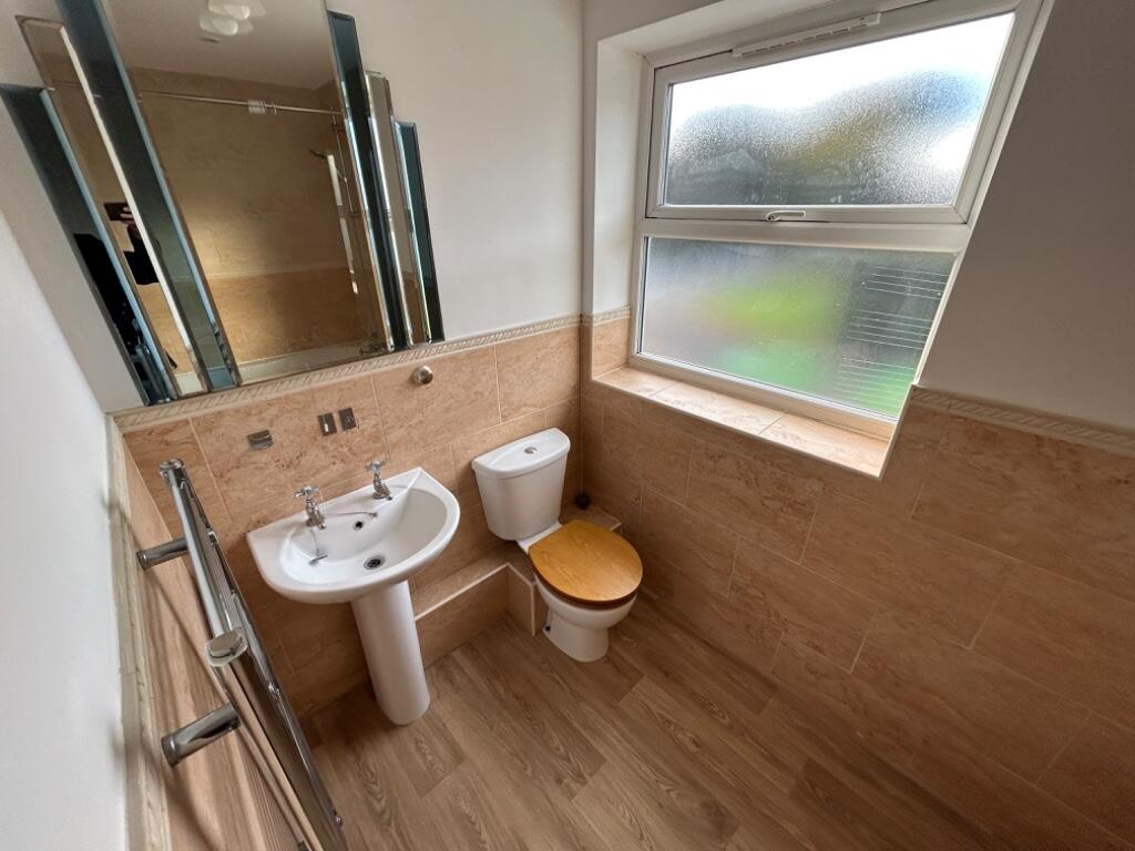 Additional image 11 of Ashley Road Parkstone, spacious flat with parking