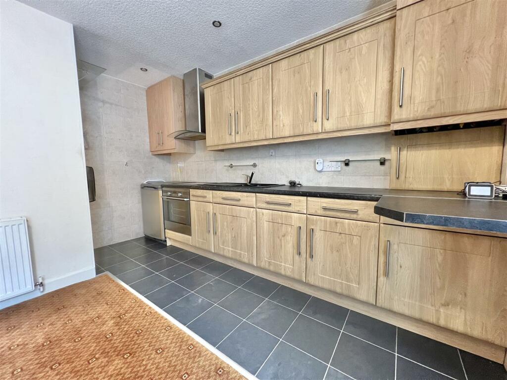 Additional image 14 of York Street, Queensbury, Bradford