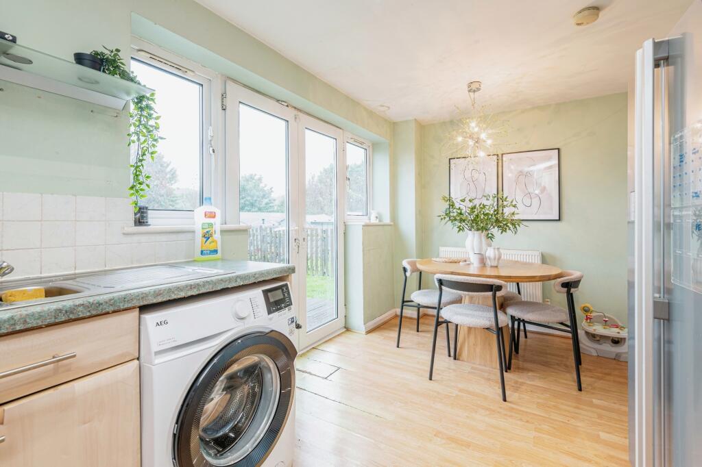 Additional image 8 of Gilynda Close, Bradford, BD8