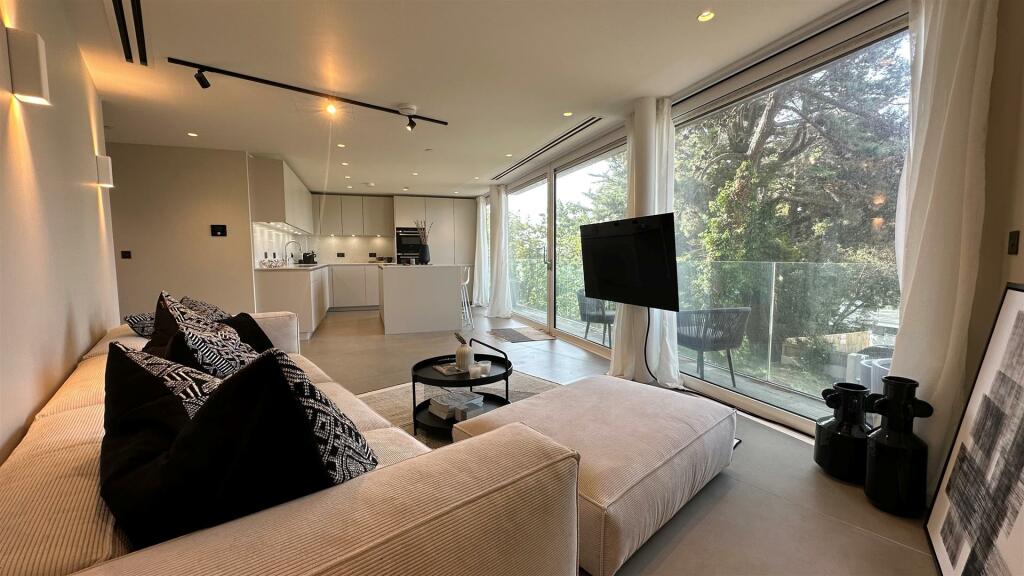 Additional image 7 of Banks Road, Sandbanks