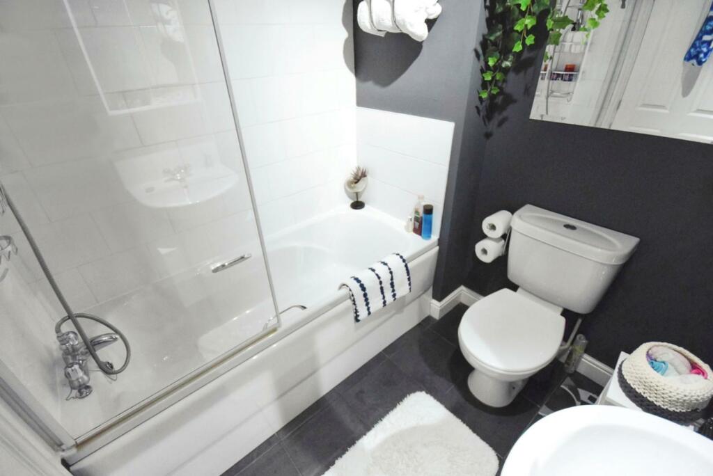 Additional image 8 of Swan Avenue, Bingley