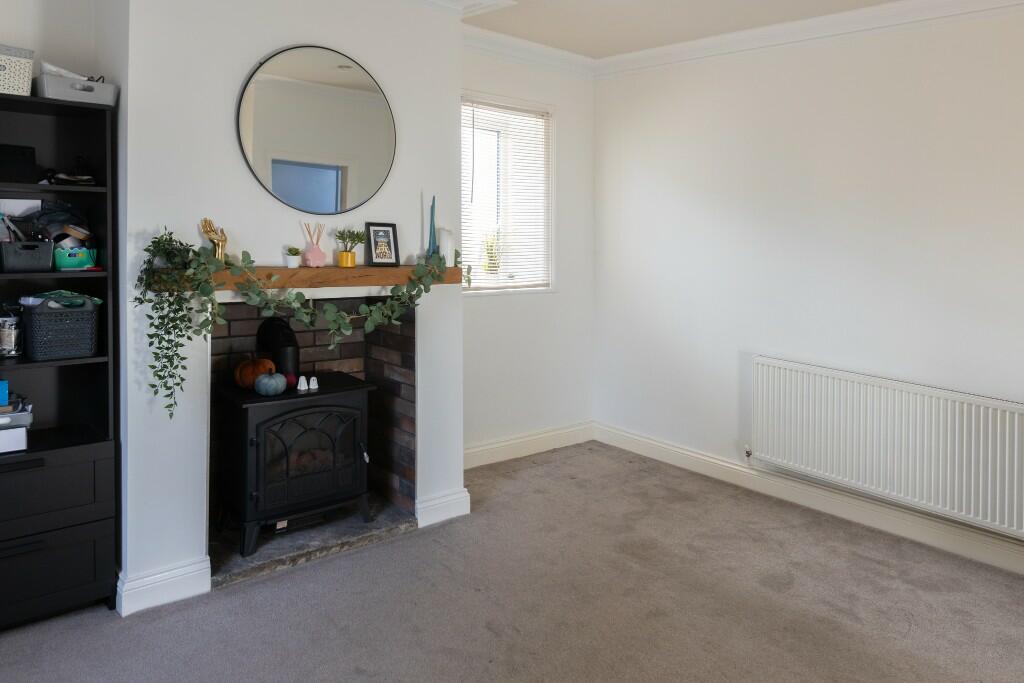 Additional image 6 of 1 East Croft, Wyke, BD12 9NL