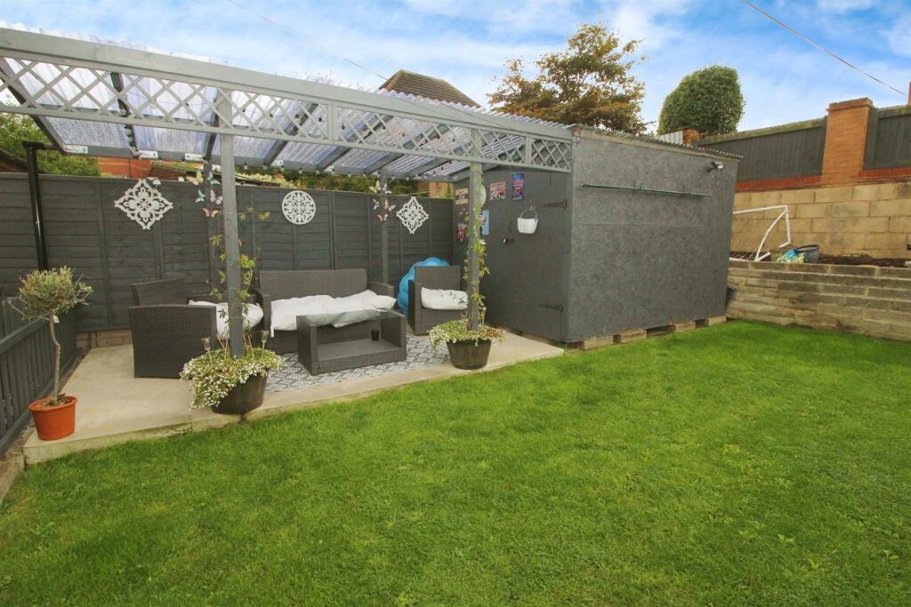 Additional image 19 of Dale Grove, Bradford, BD10 8UL