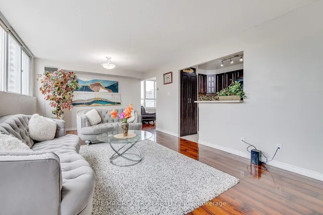 Additional image 9 of 3695 Kaneff Cres Unit 703