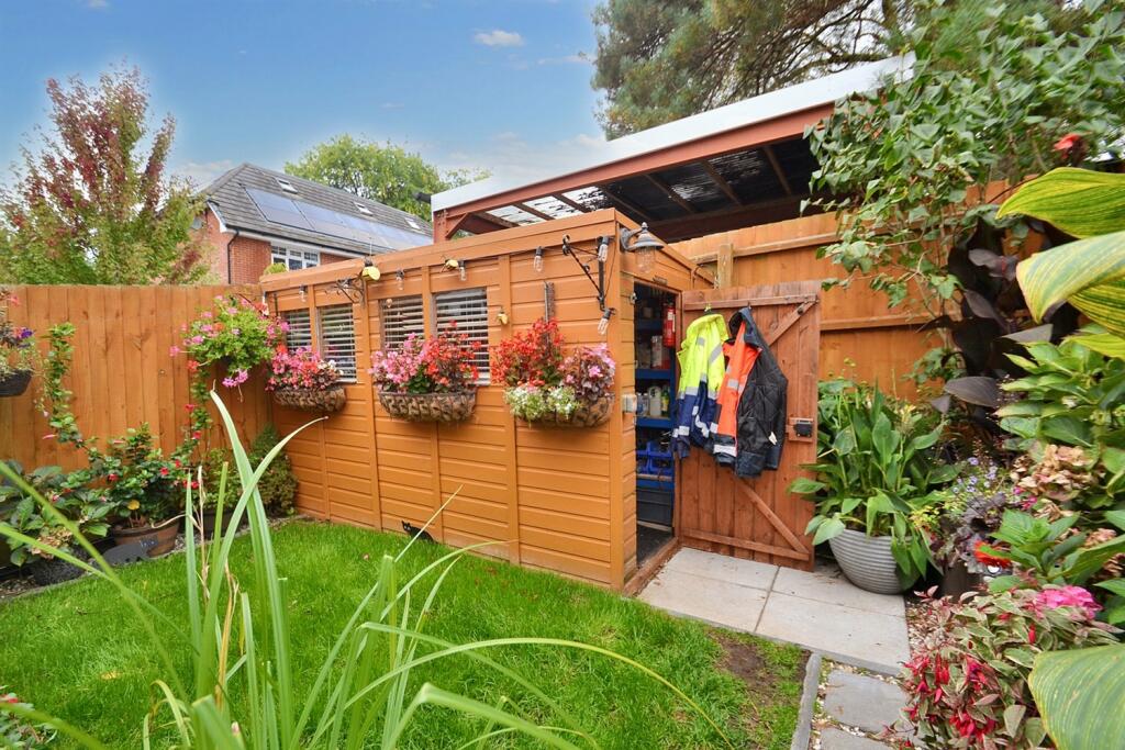 Additional image 19 of Darbys Corner