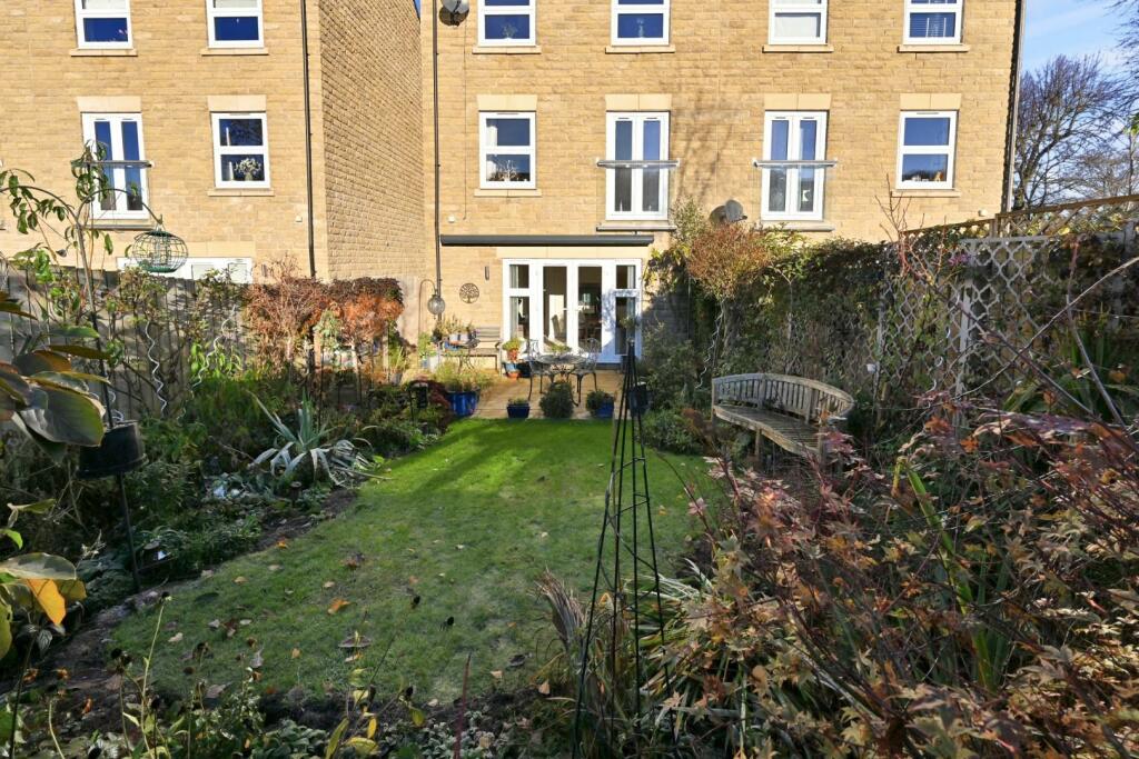 Additional image 8 of Canal Close, Apperley Bridge