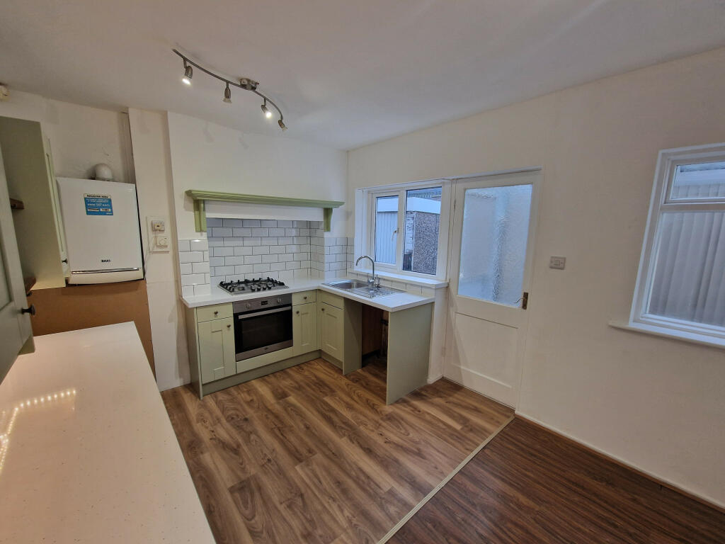 Additional image 8 of Highlands Grove, Bradford, West Yorkshire, BD7