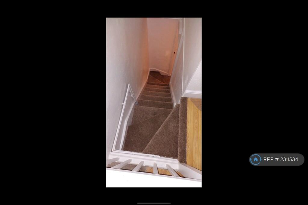 Additional image 8 of Malsis Crescent, Keighley, BD21