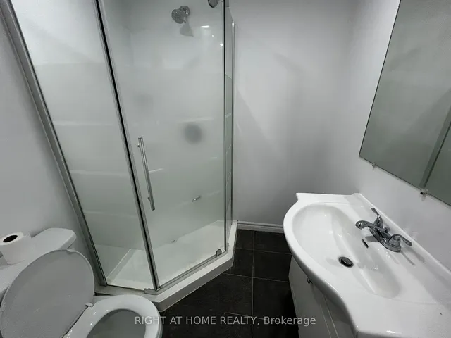 Additional image 20 of 106 Belwood Cres