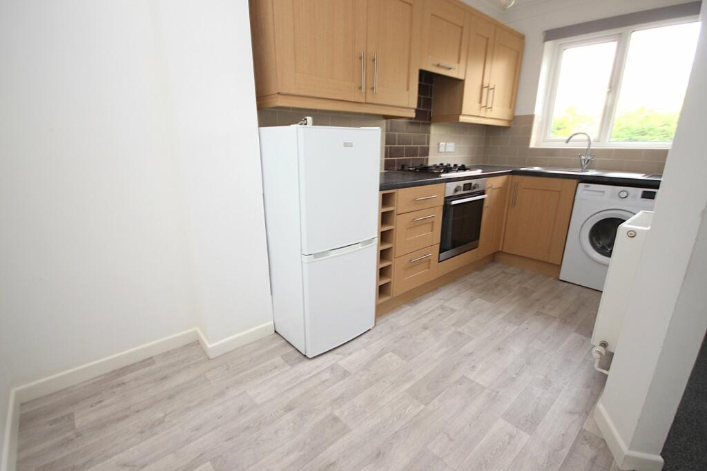 Additional image 7 of Primrose Gardens, Poole, Dorset, BH17