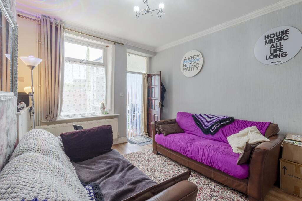 Additional image 3 of Scarlet Heights, Queensbury, Bradford, West Yorkshire, BD13