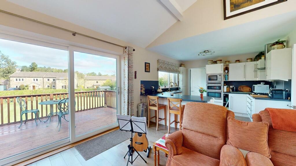 Additional image 8 of Tarn Moor Crescent, Skipton