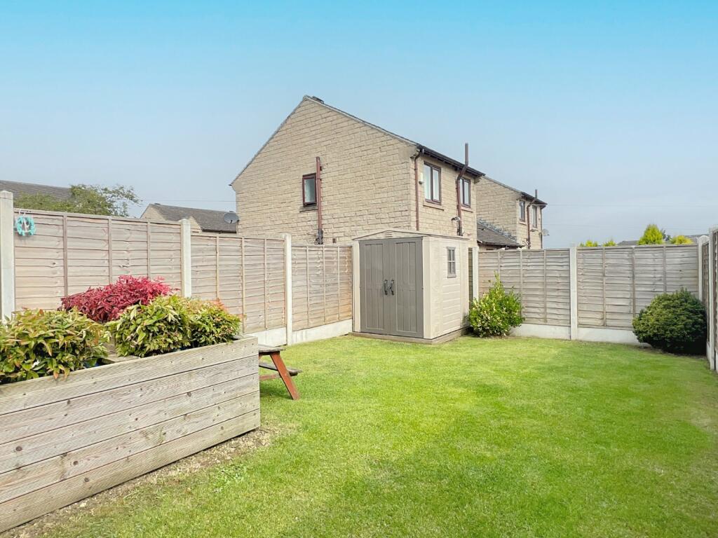 Additional image 11 of Winchester Gardens, Bradford, West Yorkshire, BD4