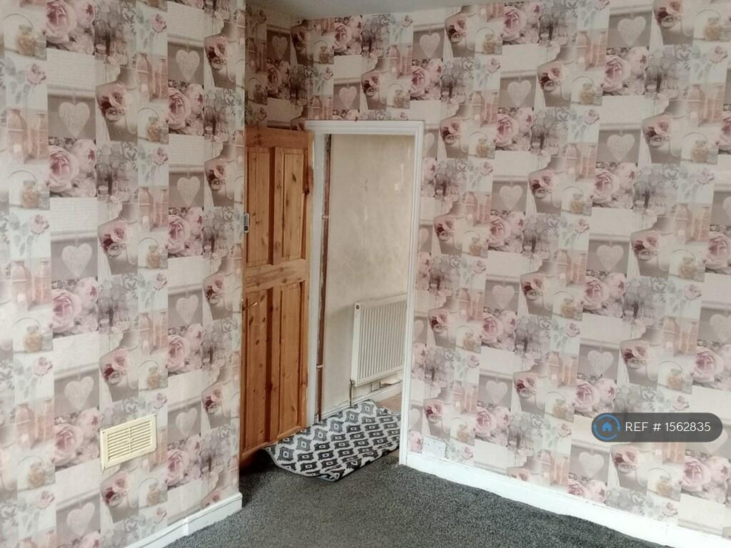 Additional image 2 of Parkwood Street, Keighley, BD21