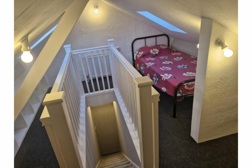Additional image 11 of Peverell Close, Bradford, BD4