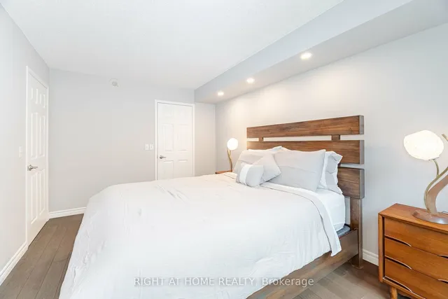 Additional image 21 of 11 Michael Power Pl Unit 213