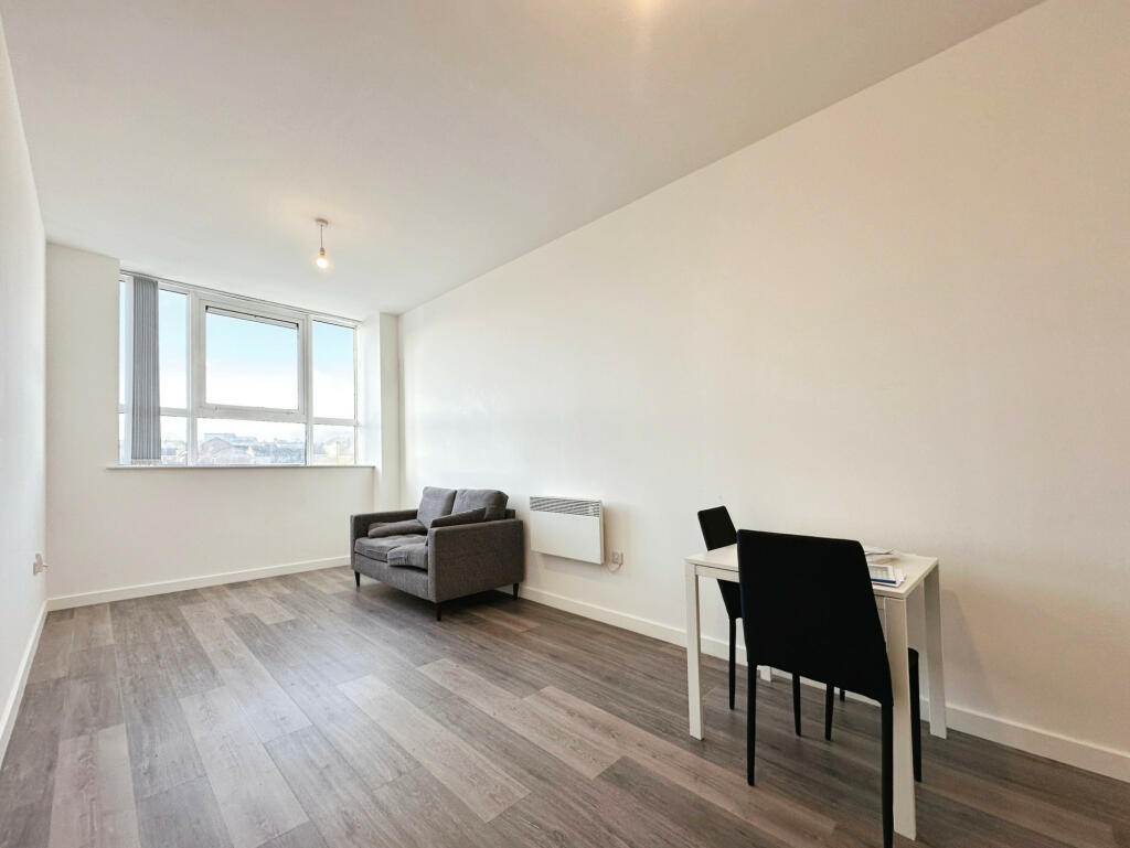 Additional image 8 of Card House, Bingley Road, Bradford, West Yorkshire, BD9