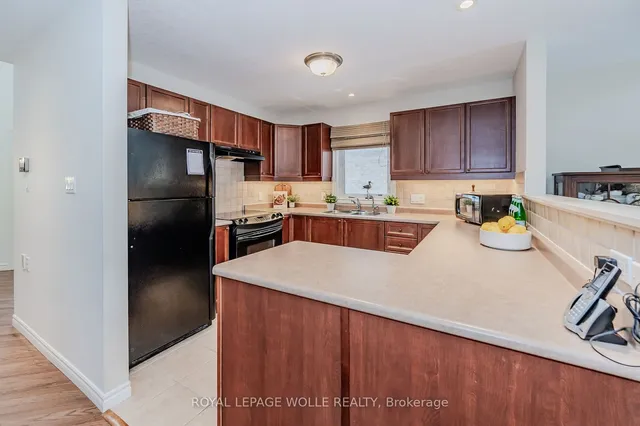 Additional image 12 of 350 Doon Valley Dr Unit 5A