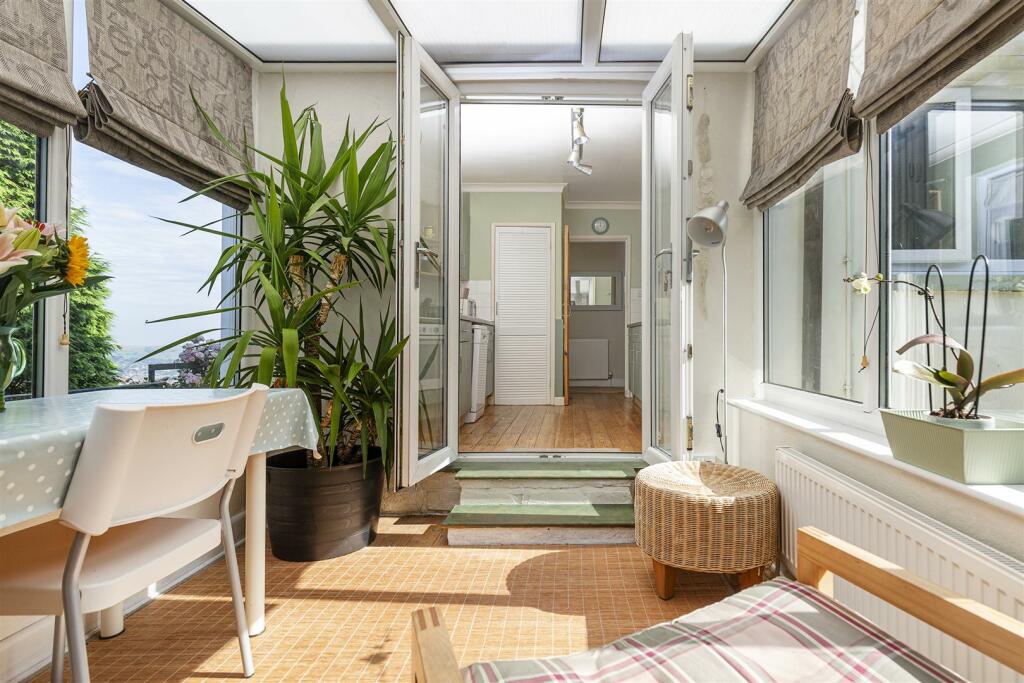 Additional image 5 of Back Lane, Queensbury